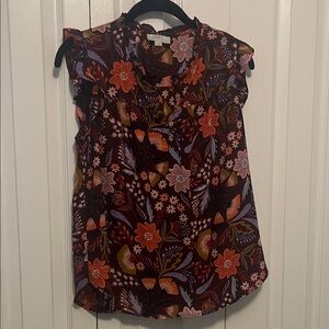 Loft petite sleeveless floral top with button front. Size MP